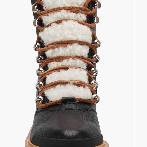 Women's Black Leather Boots with Shearling Lining - Picture 3 of 9